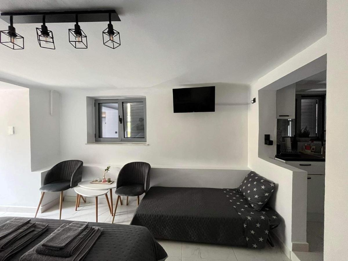 Riviera-Melrod-Athens Apartment ภายนอก รูปภาพ