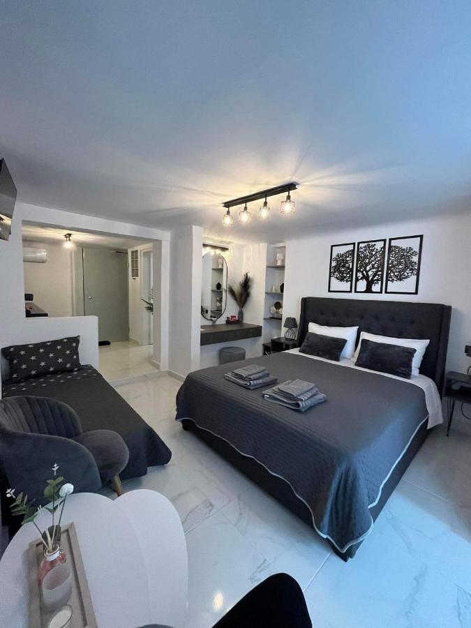 Riviera-Melrod-Athens Apartment ภายนอก รูปภาพ