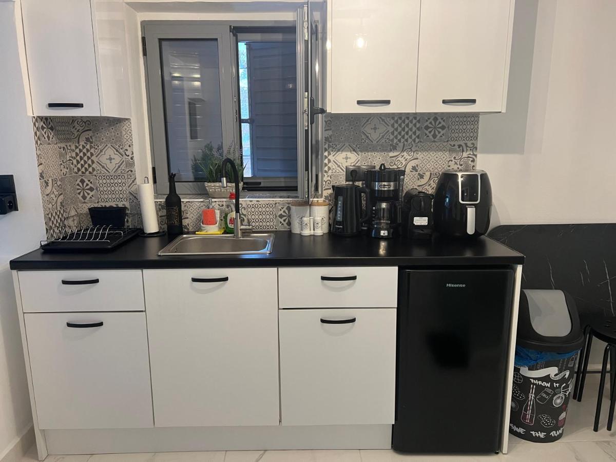 Riviera-Melrod-Athens Apartment ภายนอก รูปภาพ