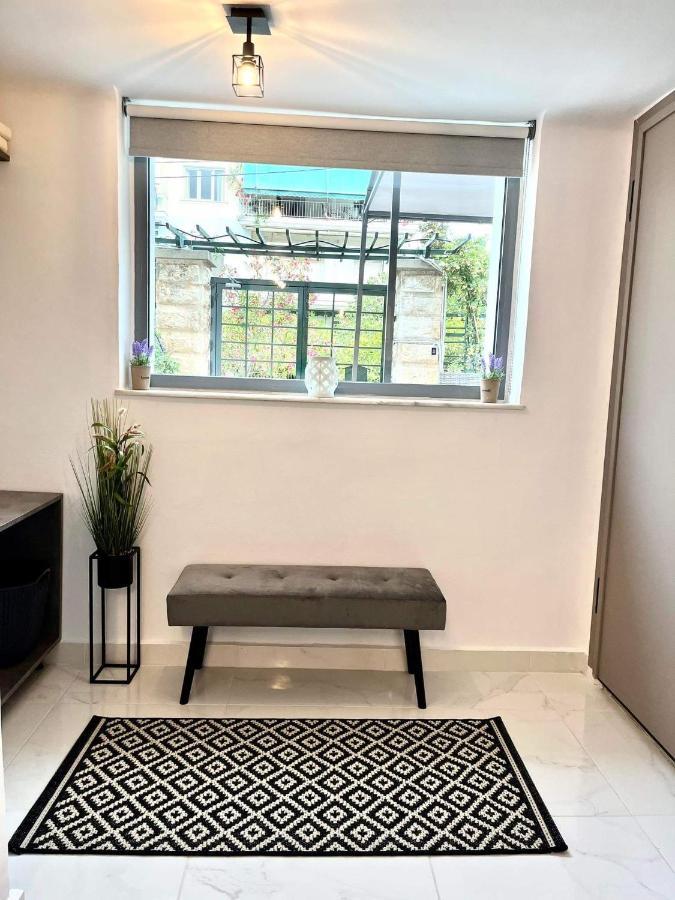 Riviera-Melrod-Athens Apartment ภายนอก รูปภาพ