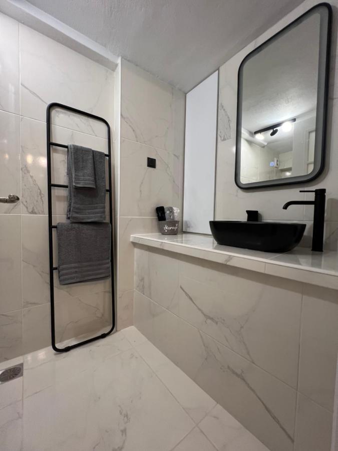 Riviera-Melrod-Athens Apartment ภายนอก รูปภาพ